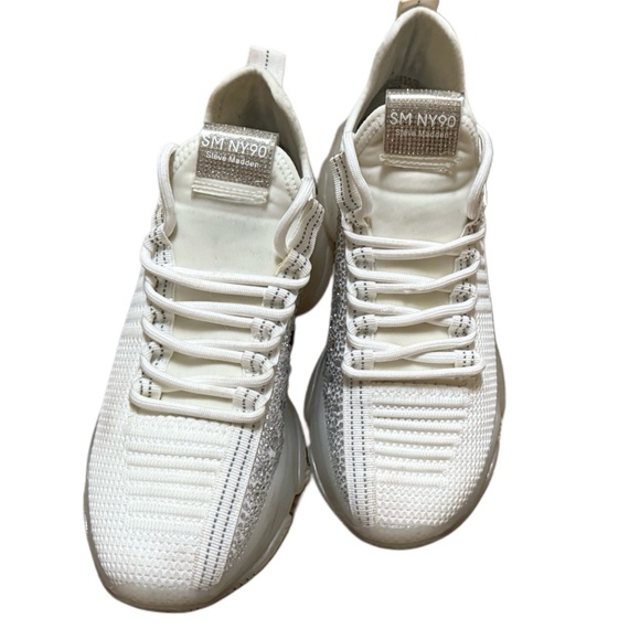 Steve Madden women's Maxima rhinestone-embellished knit sneakers in white. - Picture 4 of 15